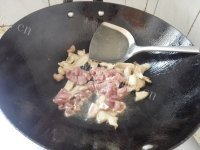 色香味俱全的四季豆烧肉做法图解6)