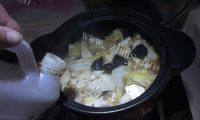 鲜美的砂锅白菜酱豆腐做法图解10)