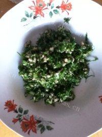自制猪肉茴香饺子做法图解8)