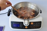 美味的元宝红烧肉做法图解10)