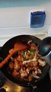 家常菜红烧鸡块做法图解6)
