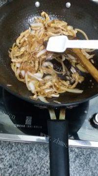 家常洋葱炒肉丝