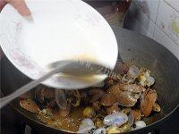 「家有大厨」炒花甲做法图解11)