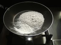 自制冰皮月饼做法图解14)