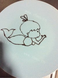 美味的草莓水果拼盘做法图解2)