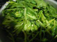 菠菜汤做法图解1)