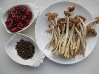 美味的麻辣茶树菇做法图解1)