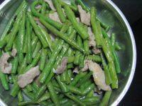 家常菜豆角炒瘦肉