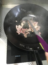 珍馐美味的青椒牛肉做法图解3)