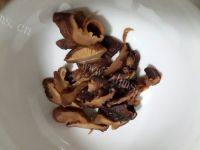鲜香的香菇炒油菜做法图解2)