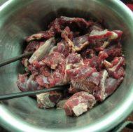 酱香牛肉做法图解1)