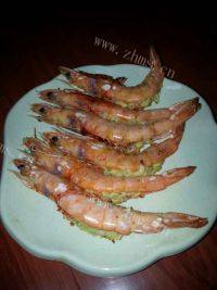 美味的蒜蓉烤虾