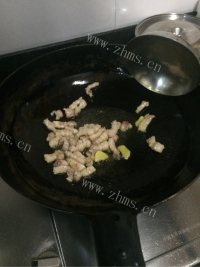 花菜炒肉做法图解3)