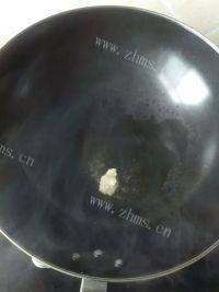 自己做的胡萝卜猪肉水饺做法图解5)