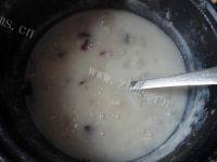 十分好吃之皮蛋瘦肉粥