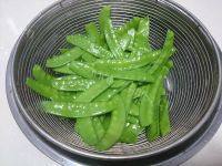 家常菜清炒荷兰豆做法图解4)