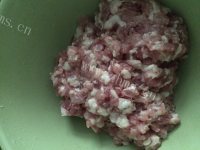 美味的酱肉包子做法图解5)