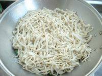 #爱美食#豆角焖面做法图解6)