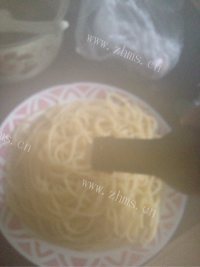 好吃的番茄意面做法图解4)
