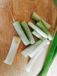 家常菜羊肉炖萝卜做法图解3)
