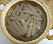 美味的香辣魔芋烧鸭做法图解2)
