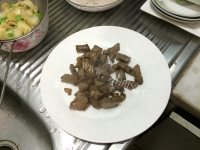 美味的百合炒牛肉粒做法图解10)