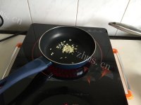 营养好吃的时蔬香菇酱拌面做法图解5)
