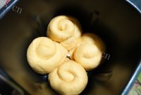 自制南瓜吐司做法图解9)