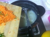 可口的青菜海鲜粥做法图解4)
