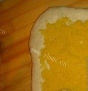 美味的椰蓉吐司做法图解6)