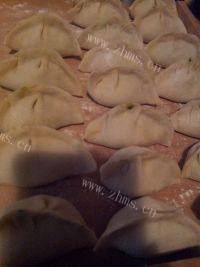 一绝的三鲜水饺做法图解13)