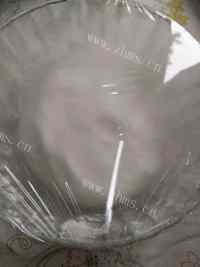 美味的汤圆滚黄豆糖粉做法图解4)