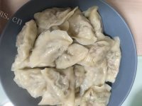 美味的芹菜猪肉馅饺子
