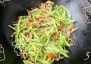 仔姜炒红薯藤