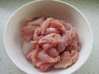 家常肉片芸豆做法图解4)