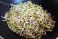 DIY-榨菜炒肉丝做法图解9)