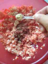 美味的珍珠丸子做法图解2)