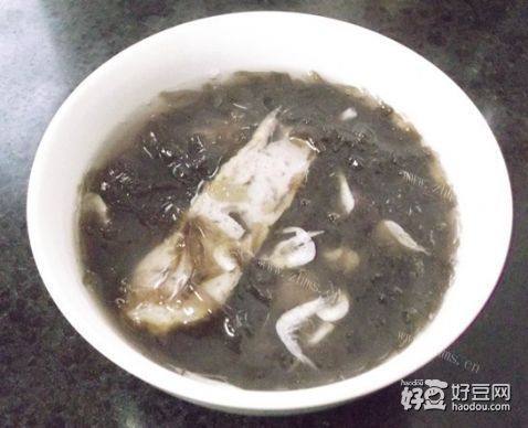 鱼片虾皮紫菜汤