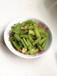 可口的蠔油芹菜做法图解10)