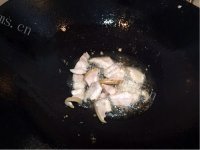 自制花菜炒肉做法图解3)