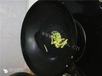 家常菜牡蛎豆腐汤做法图解3)