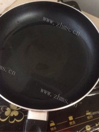 美丽的香煎芝麻饼做法图解3)
