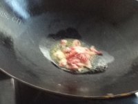 家常菜黄瓜炒肉片做法图解4)