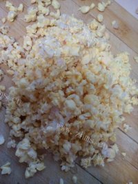 美味的玉米粥做法图解1)