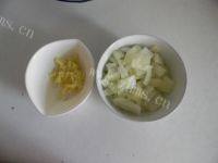 清淡的木耳炒油菜做法图解3)