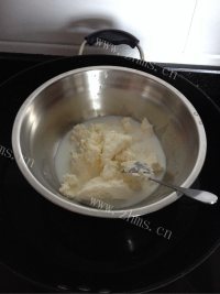 自制日式轻乳酪蛋糕做法图解2)
