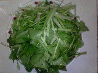 家常菜芹菜炒鸡杂做法图解3)