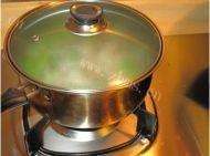 肉丸鲜百合秋葵汤的做法图解五