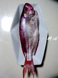 美味的潮汕红目鳞鱼饭做法图解1)