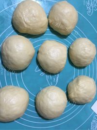 特下饭的老式面包做法图解9)